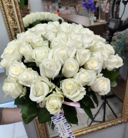 Біла троянда 31шт. 60см
