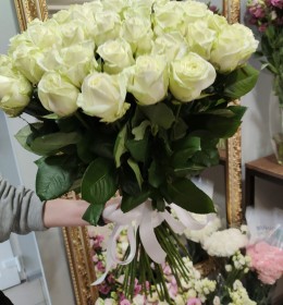 Біла троянда 31шт. 60см